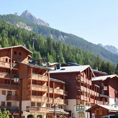Les Melezets 1 * Valfrejus
